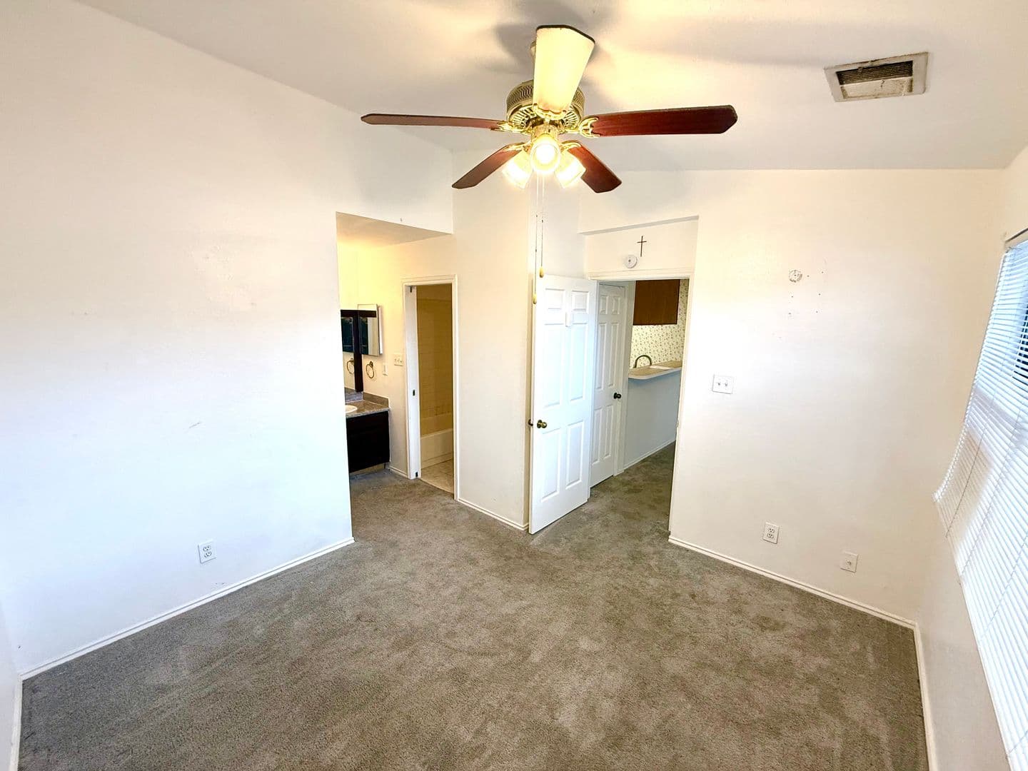 San Antonio House: 4803 Hamilton Wolfe Unit 204