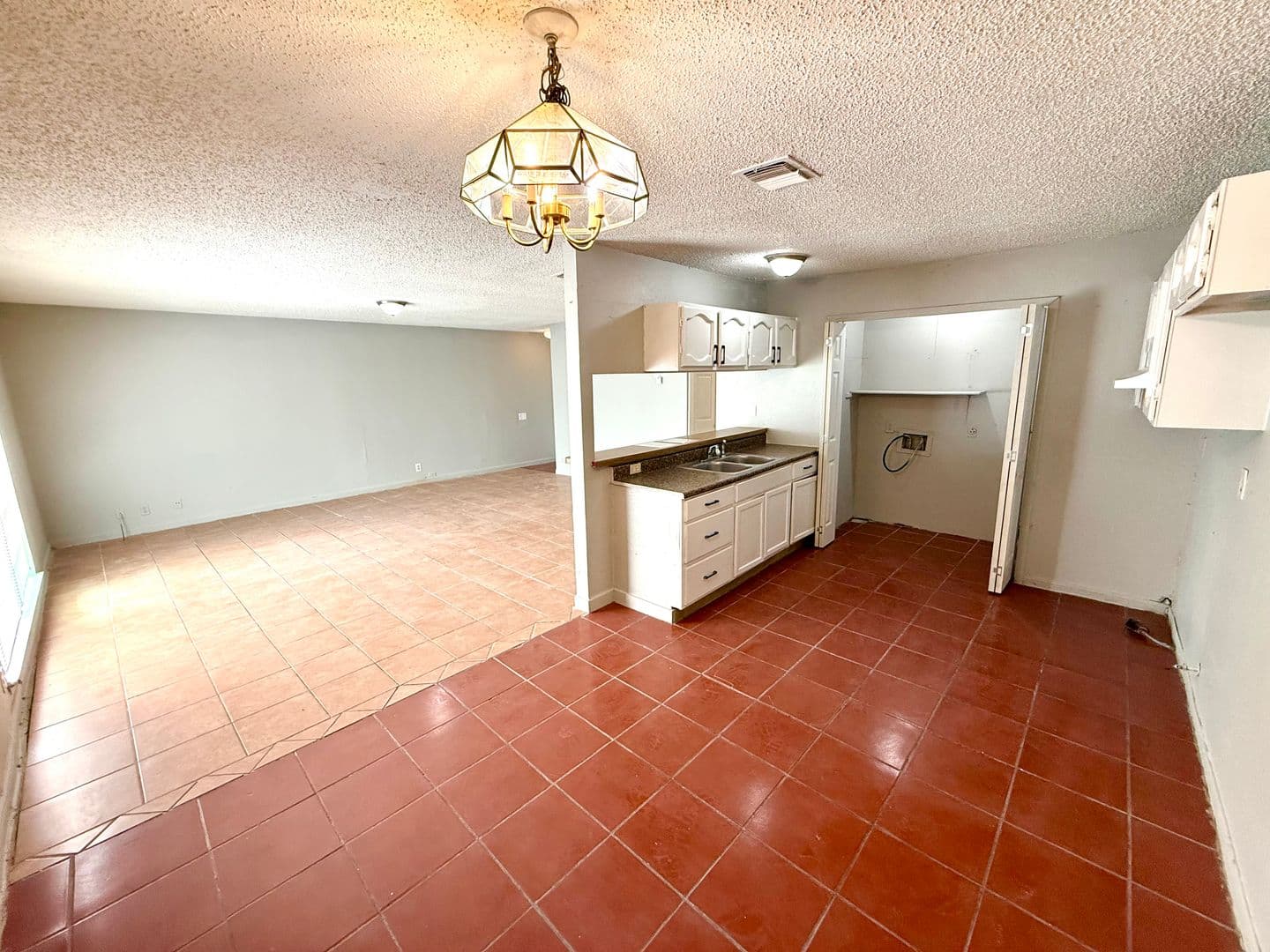 San Antonio House: 7806 Winsford