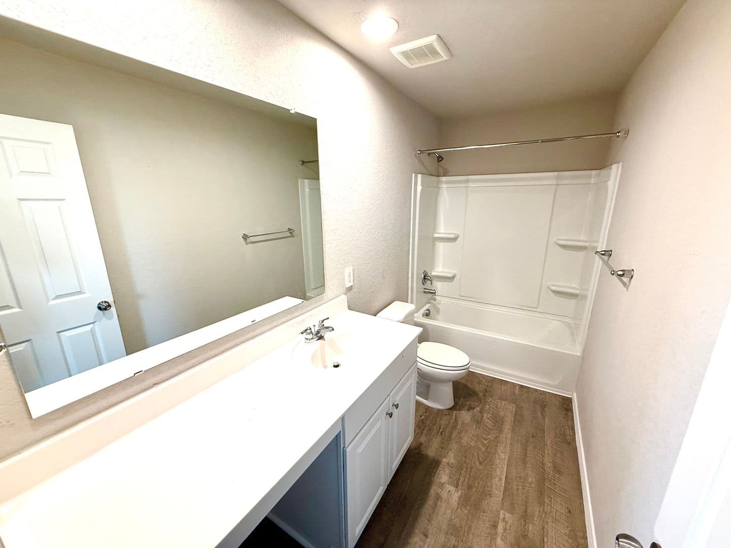 San Antonio House: 7614 Crestway Ridge
