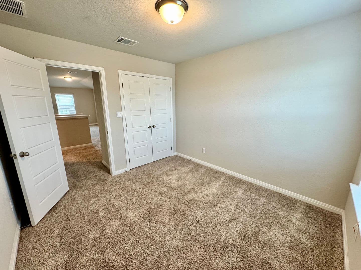 Cibolo House: 320 Goodfella Ave