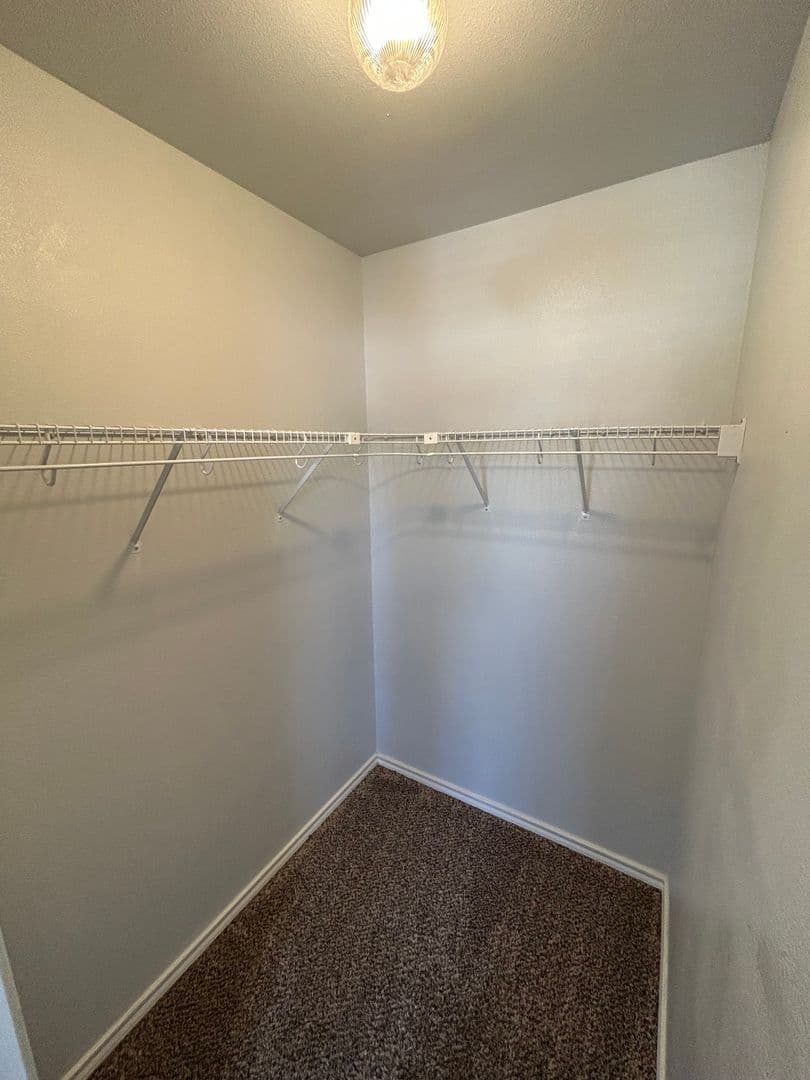 San Antonio House: 166 Red Hawk Rdg
