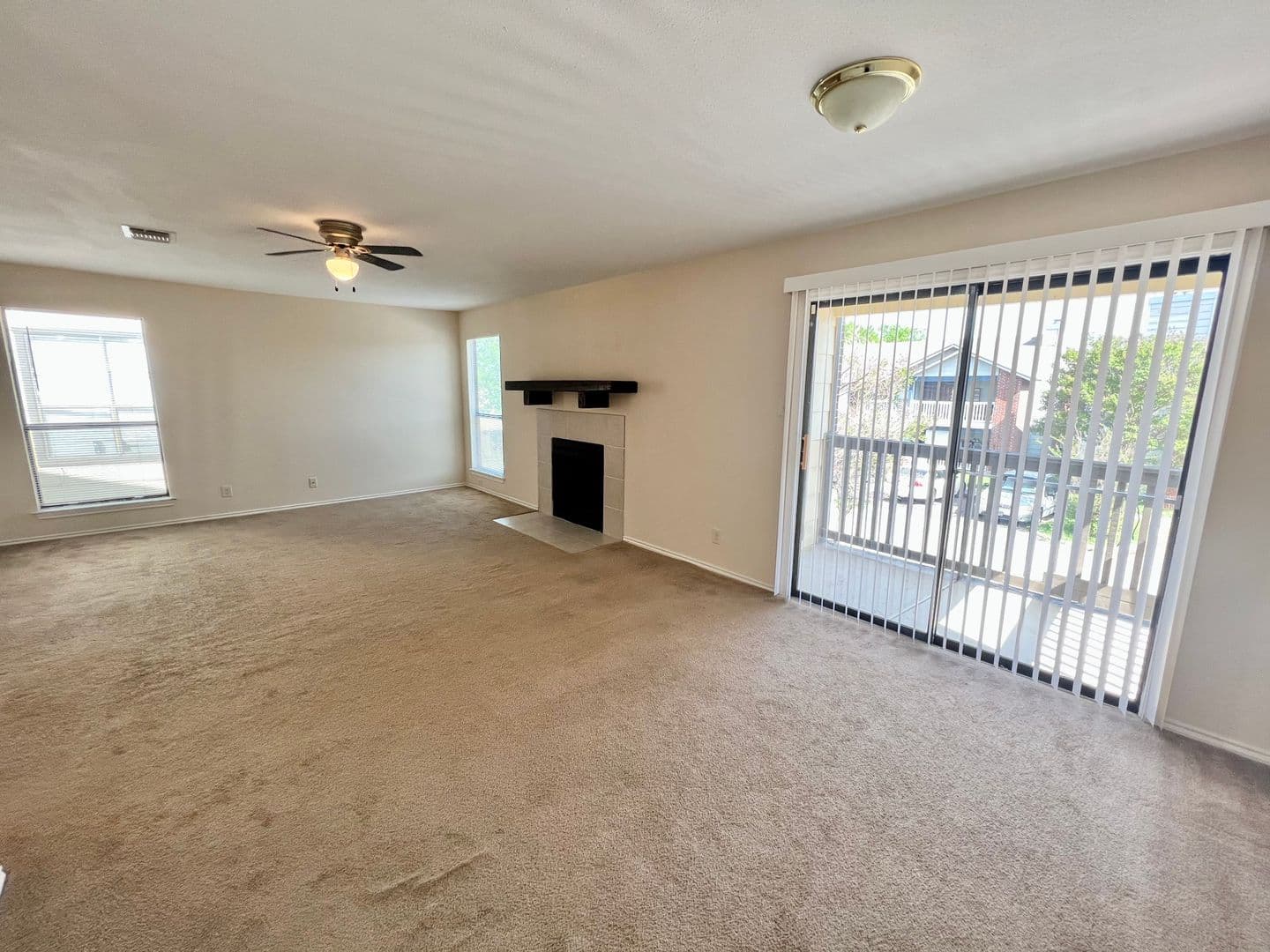 San Antonio Apartment: 810 Station Street