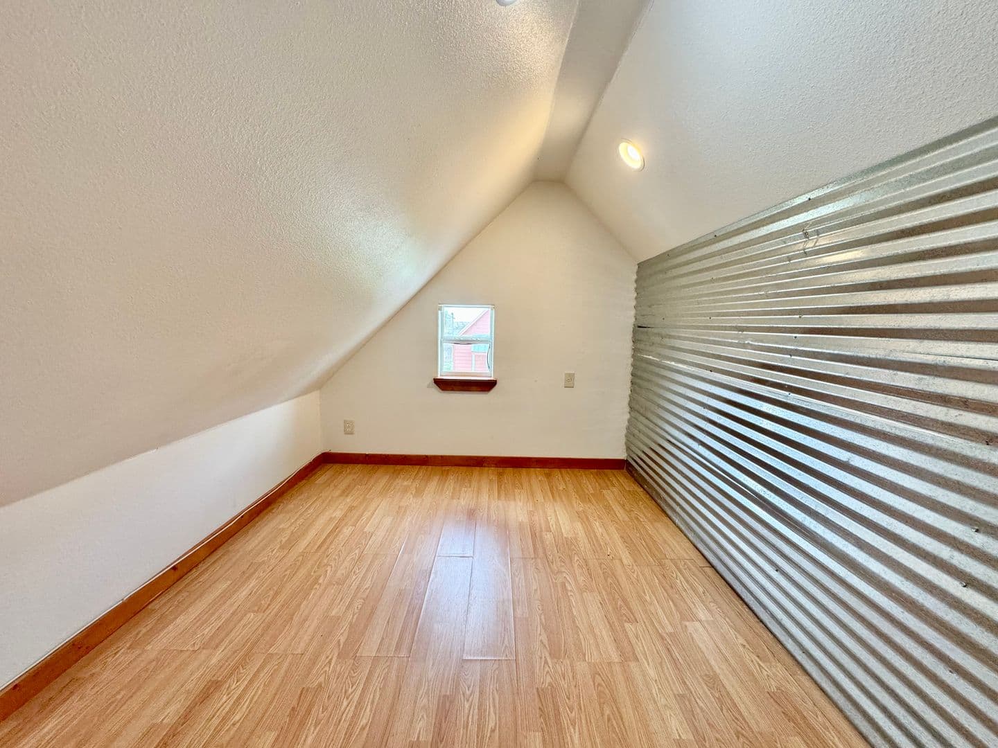 Floresville Apartment: 573 Texas 97