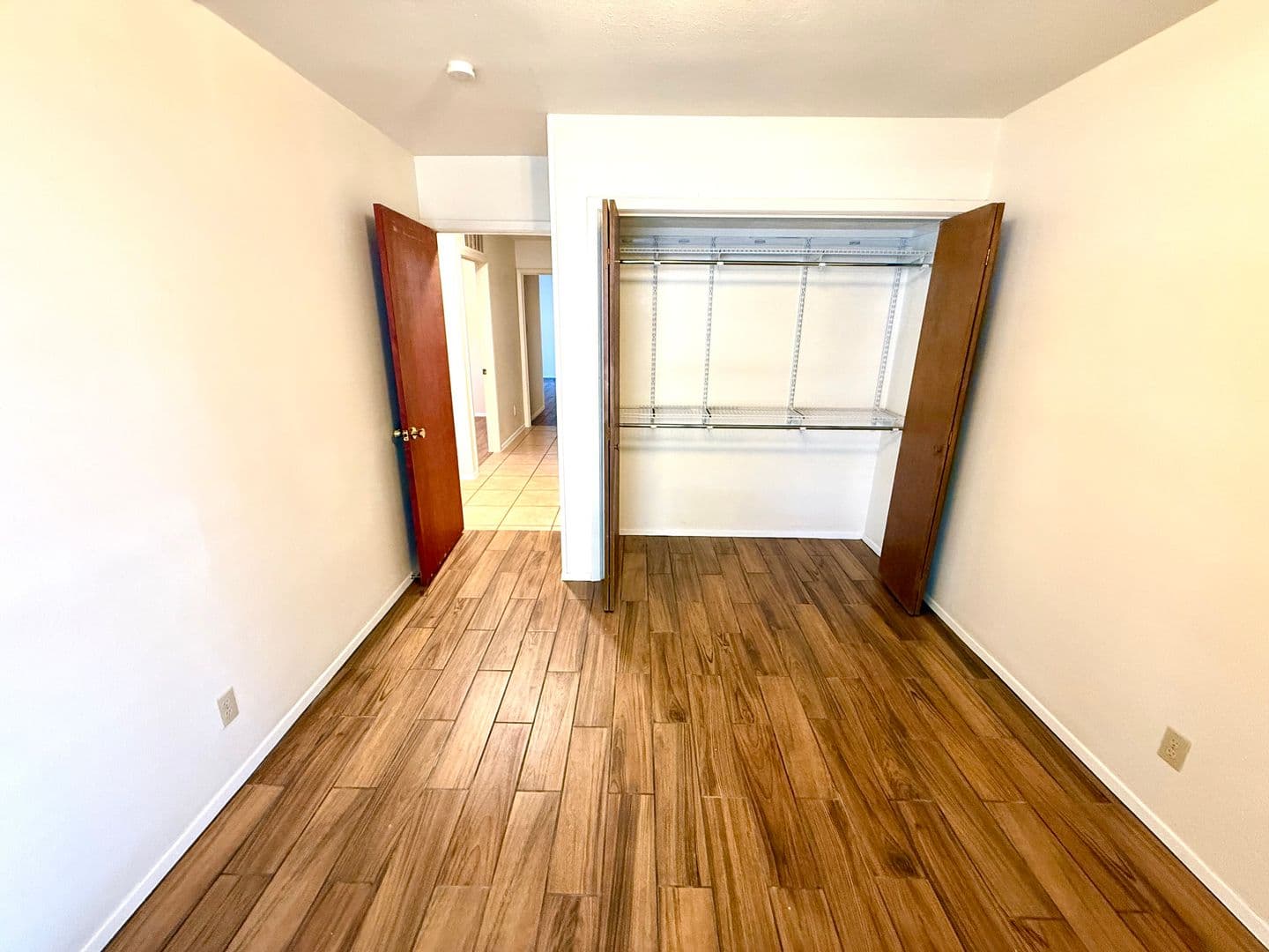 San Antonio House: 4922 Lambeth Dr