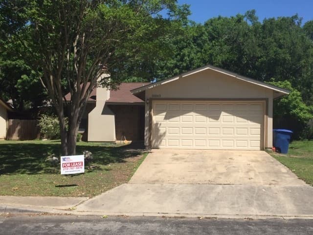 San Antonio House: 10563 Kinderhook