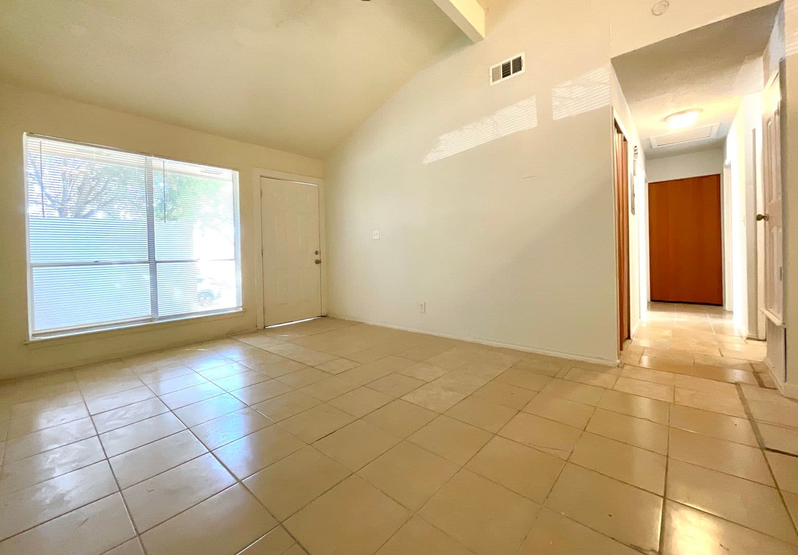 San Antonio House: 7237 Glen Bay