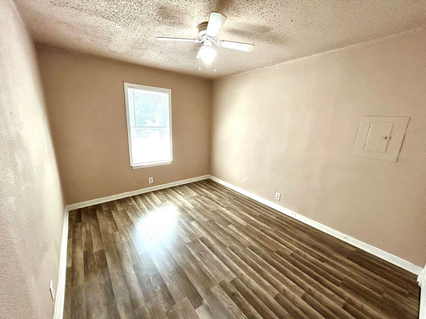 San Antonio House: 617 S Palmetto
