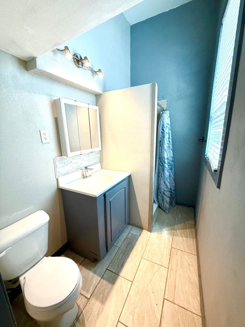 San Antonio Apartment: 222 Army Boulevard