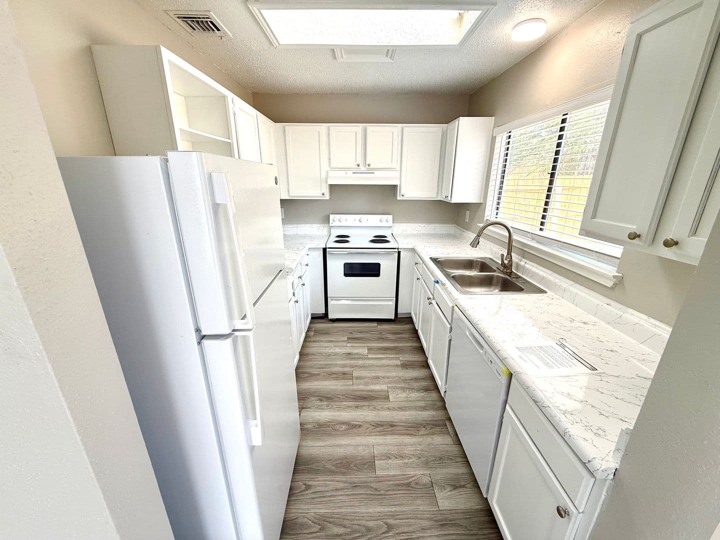 San Antonio House: 4138 Mystic Sunrise Dr