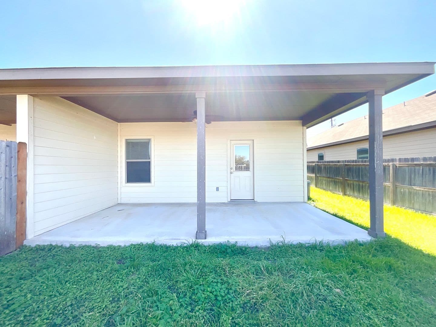 New Braunfels House: 2575 Pahmeyer Road