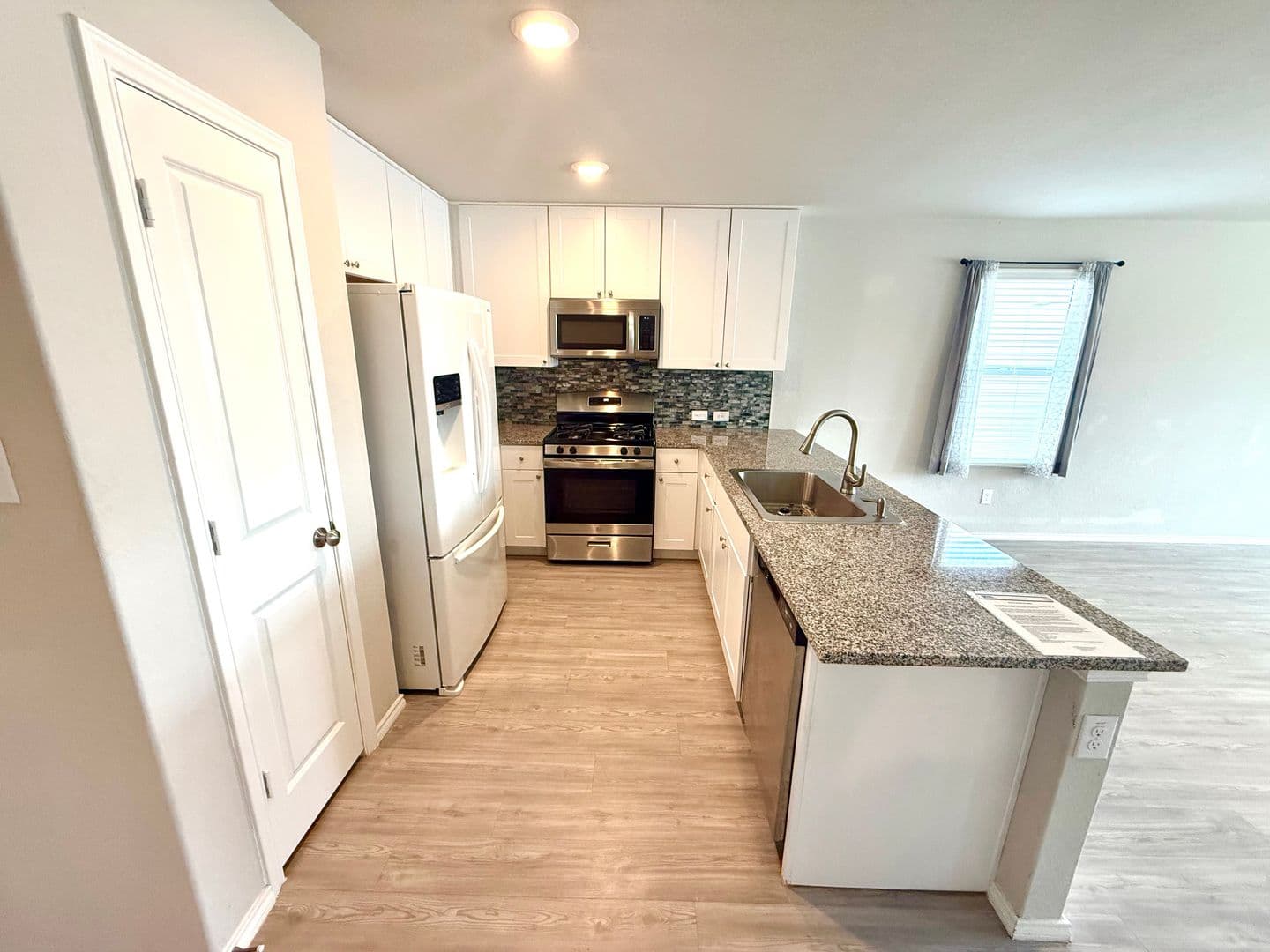 San Antonio House: 9826 Morgans Mills Rd