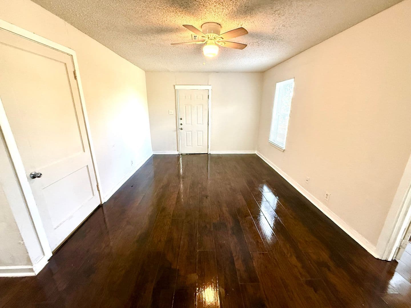 San Antonio House: 617 S Palmetto