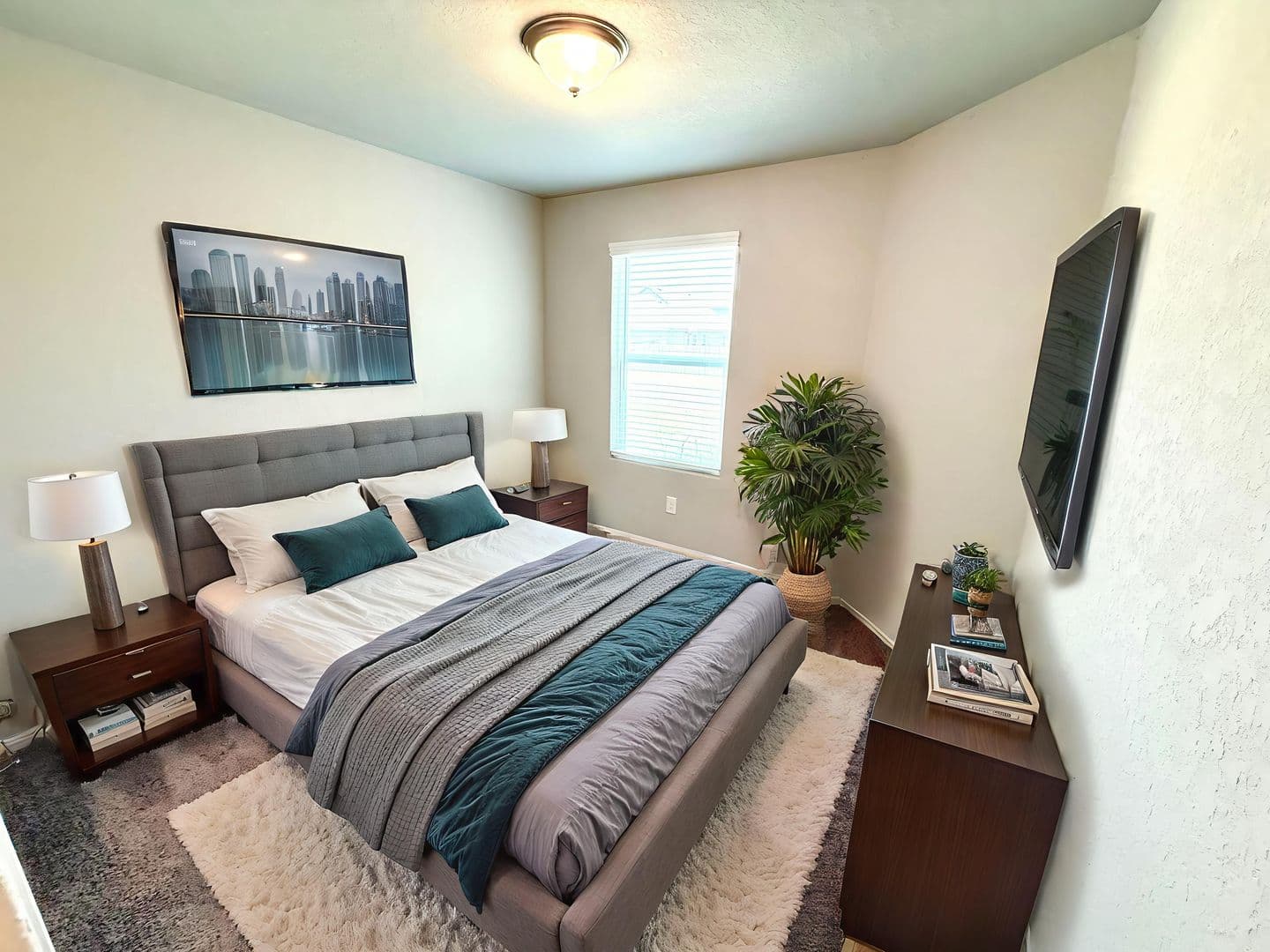 San Antonio House: 7614 Crestway Ridge