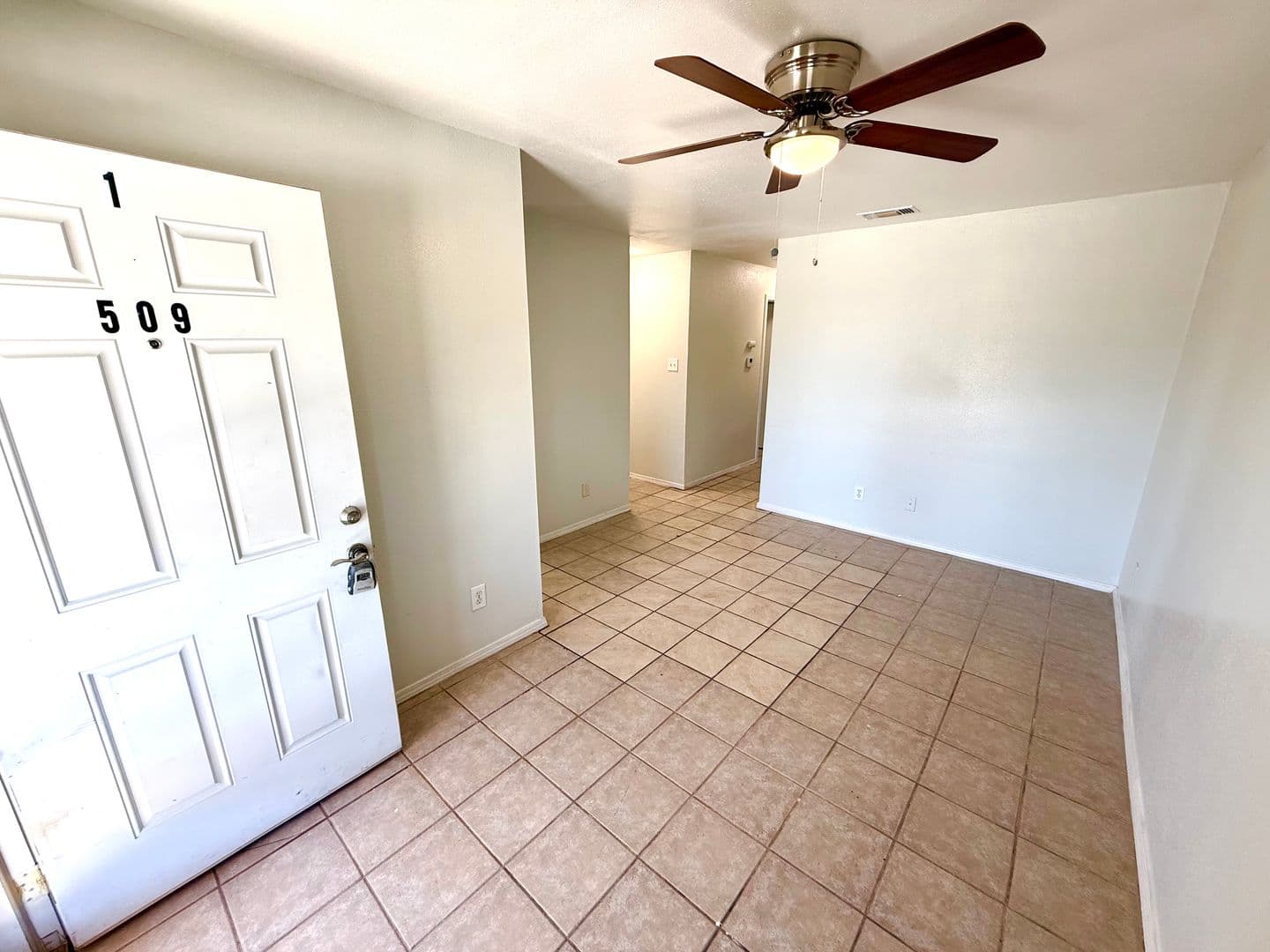 Converse Apartment: 509 Meadow Forge