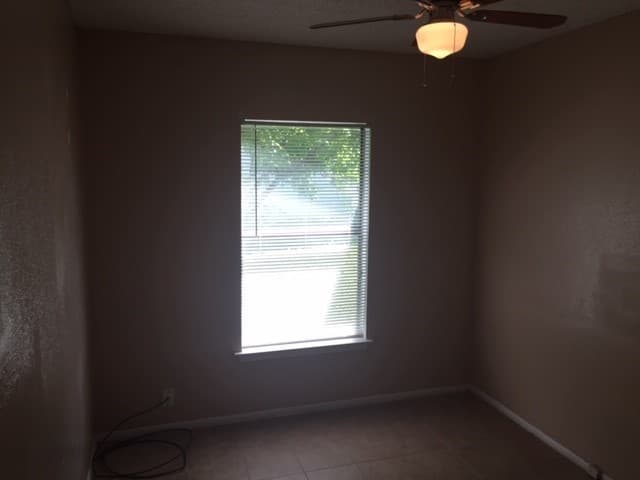 San Antonio House: 10563 Kinderhook