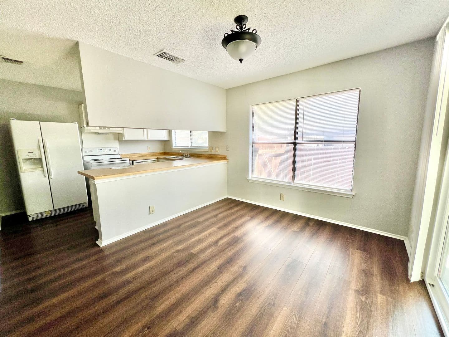 San Antonio House: 8626 Serene Ridge Drive