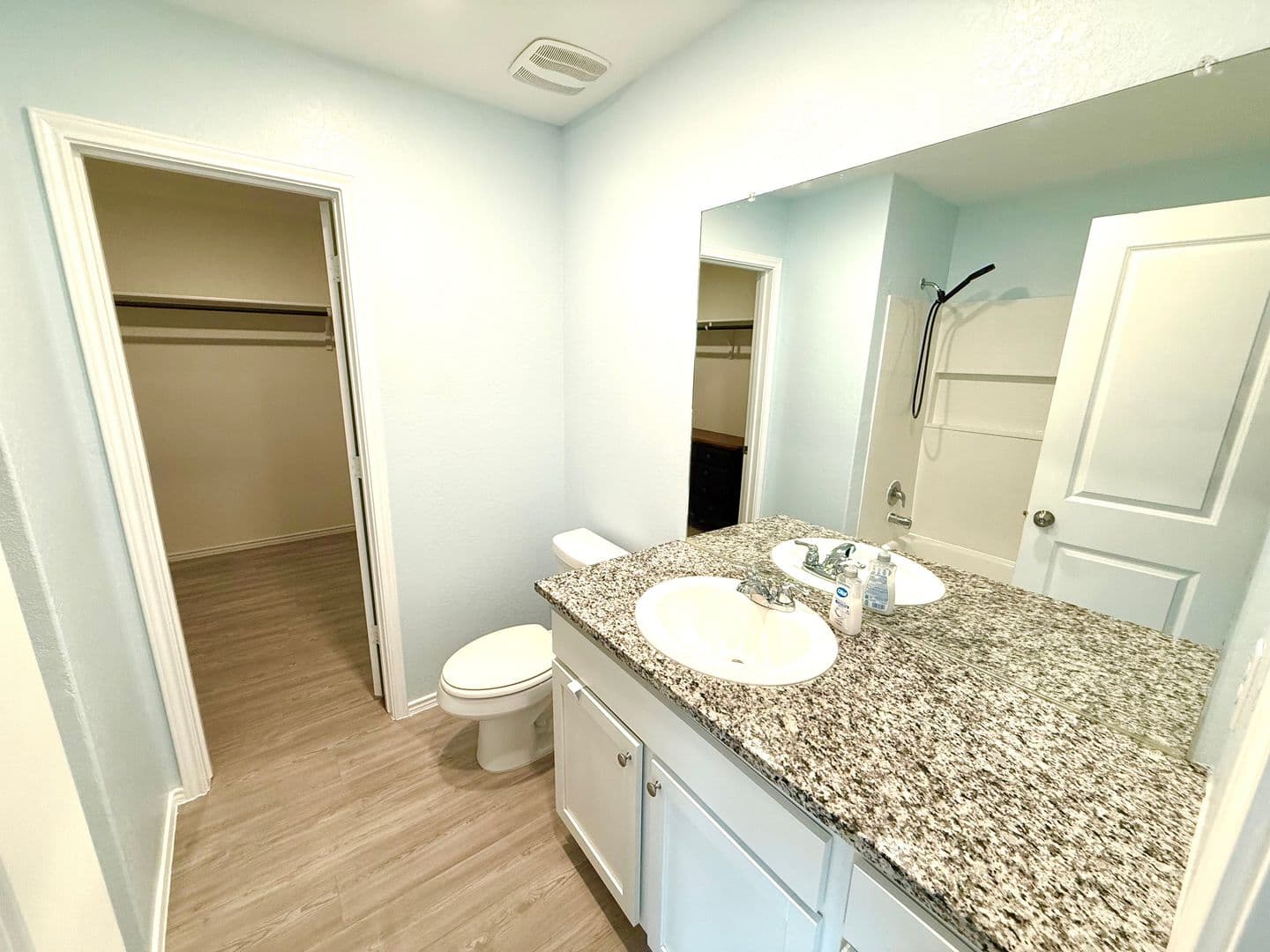 San Antonio House: 13436 Homestead Way