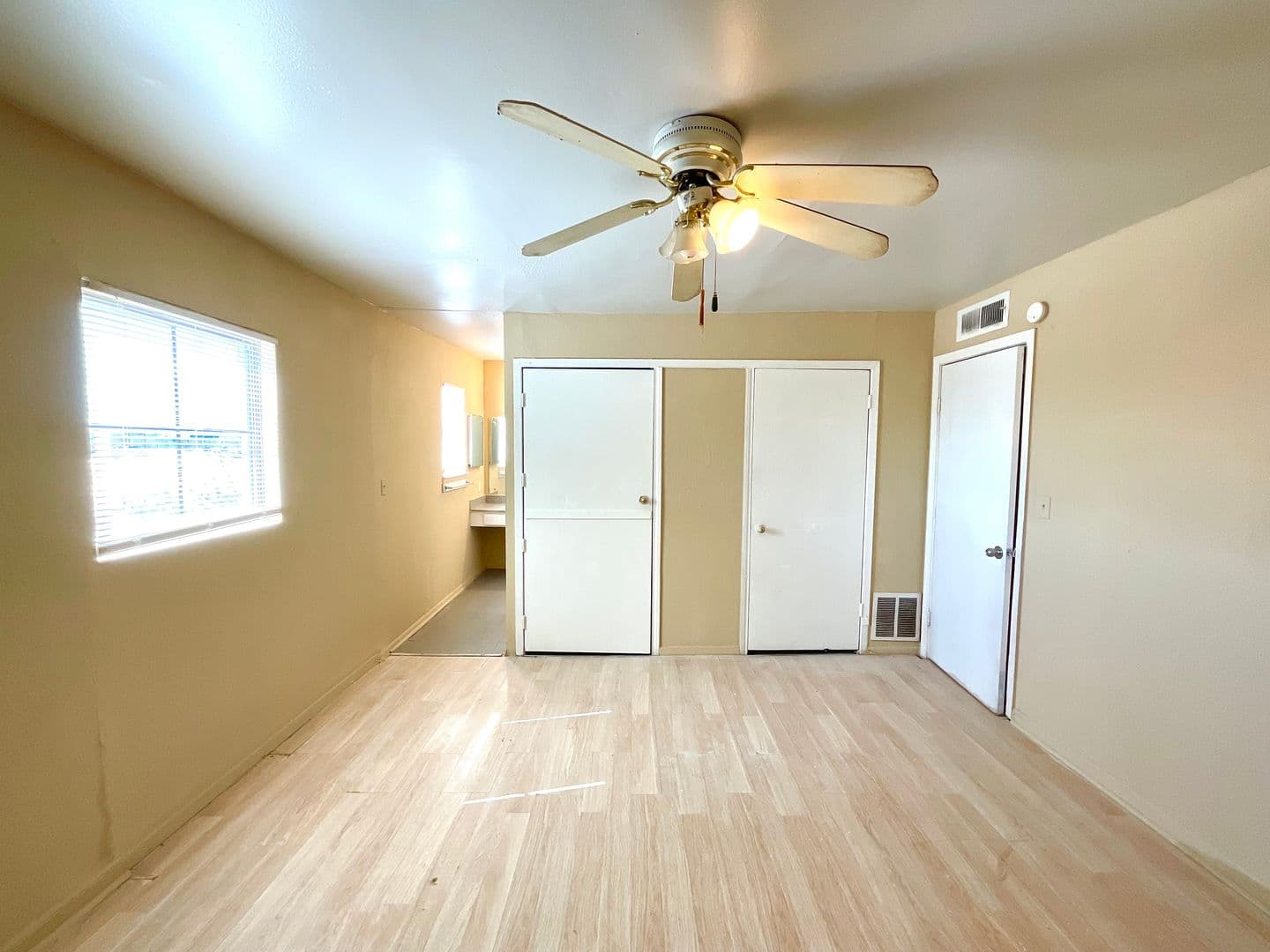 San Antonio House: 7042 Glen Mist
