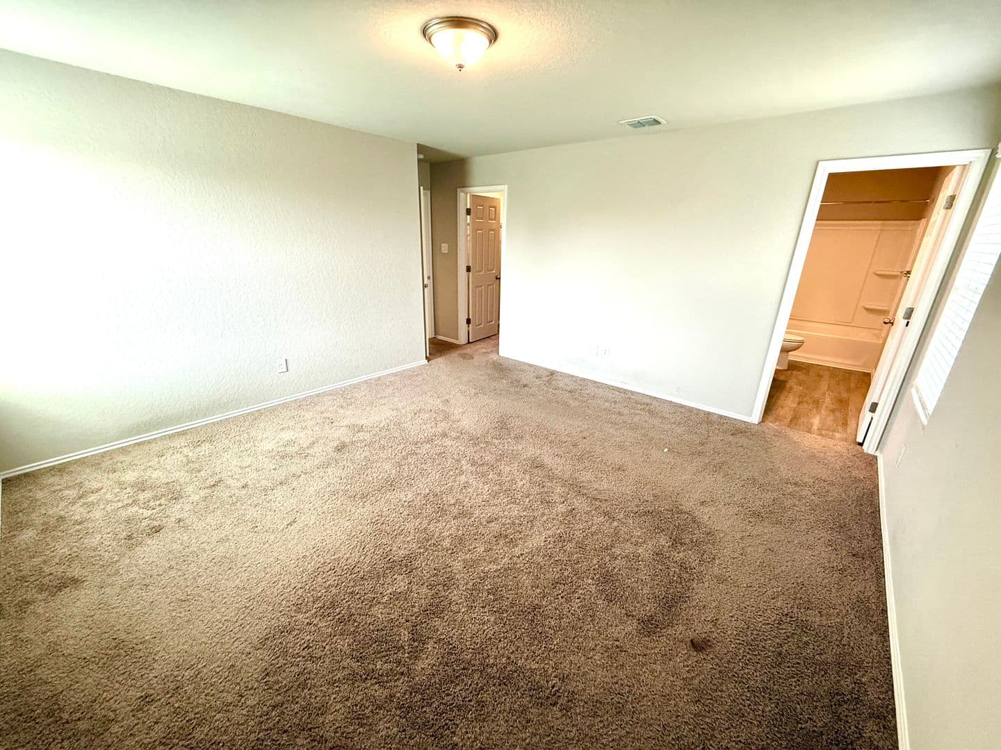 San Antonio House: 7614 Crestway Ridge