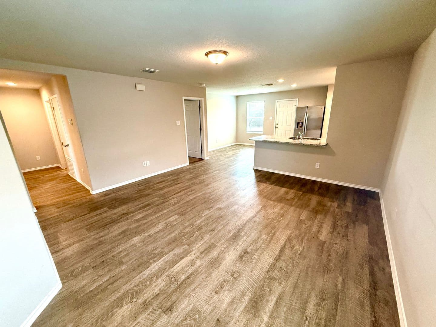 San Antonio House: 7614 Crestway Ridge