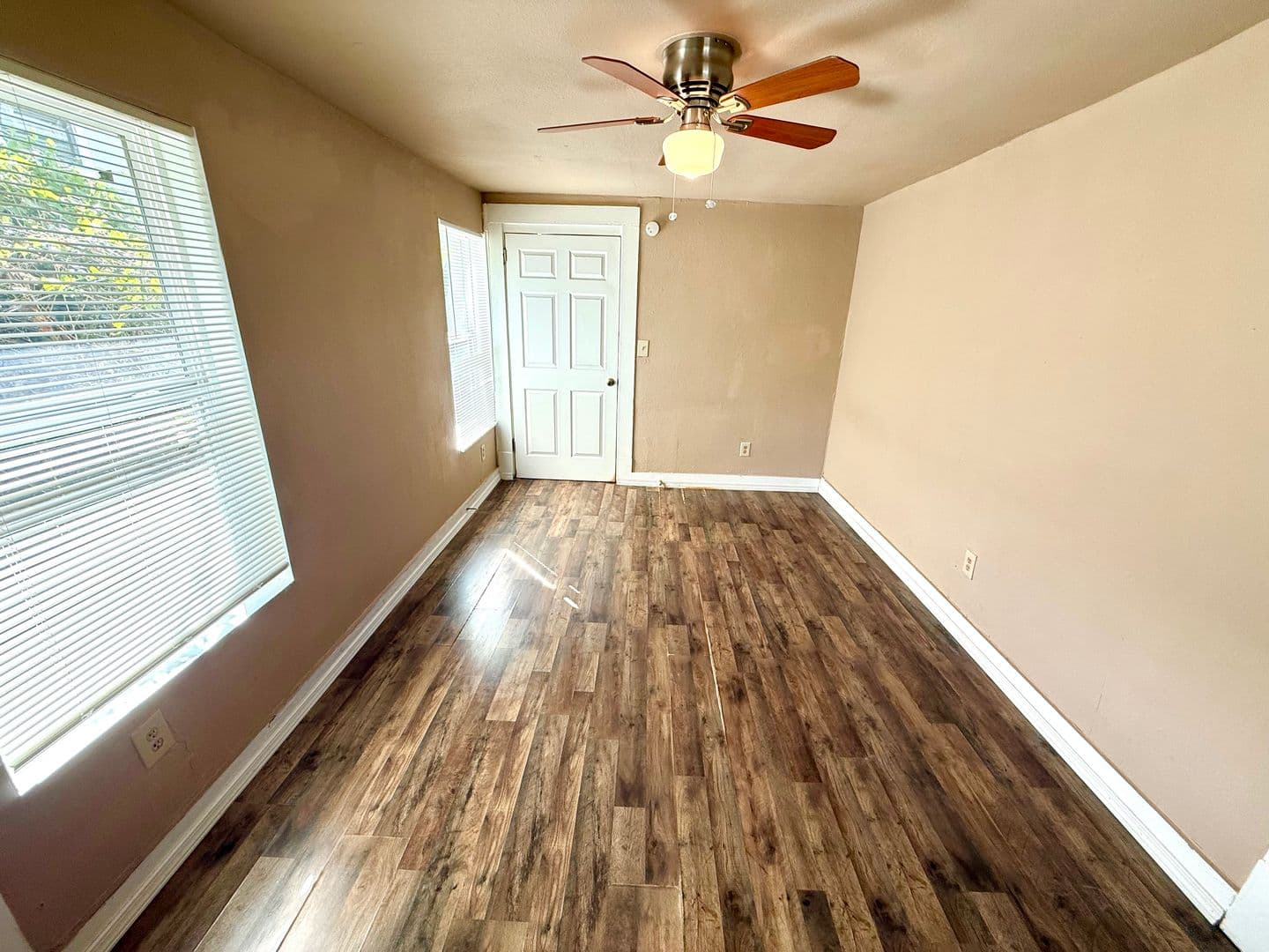 San Antonio Townhome: 1137 W Ashby Pl