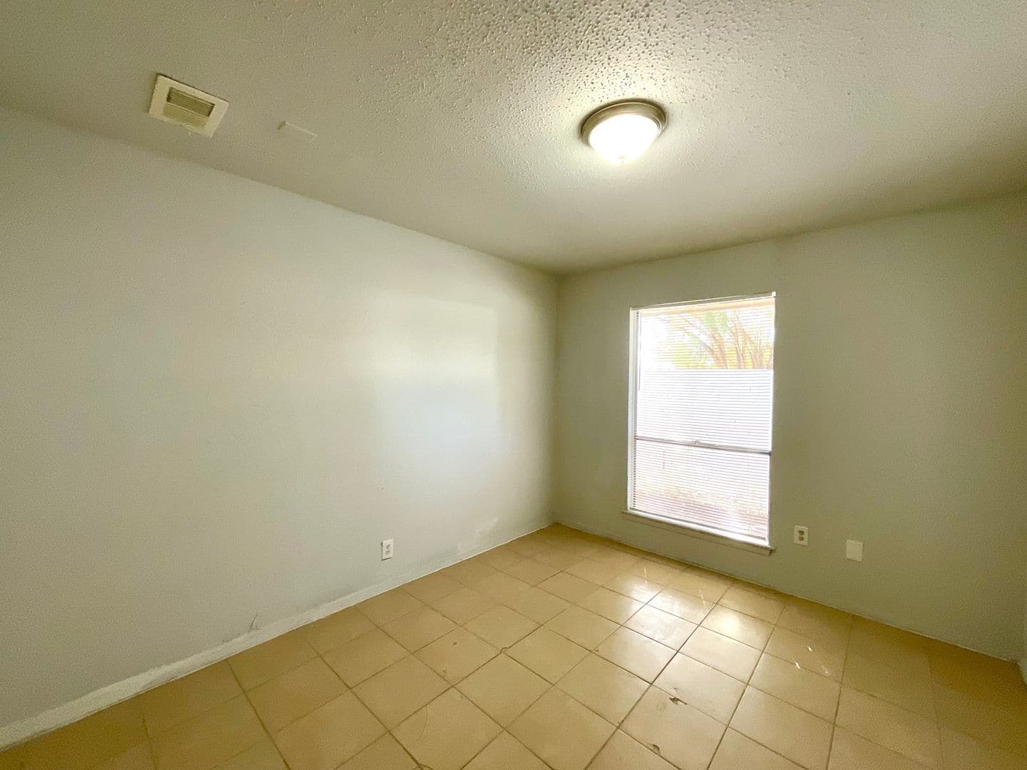 San Antonio House: 7237 Glen Bay