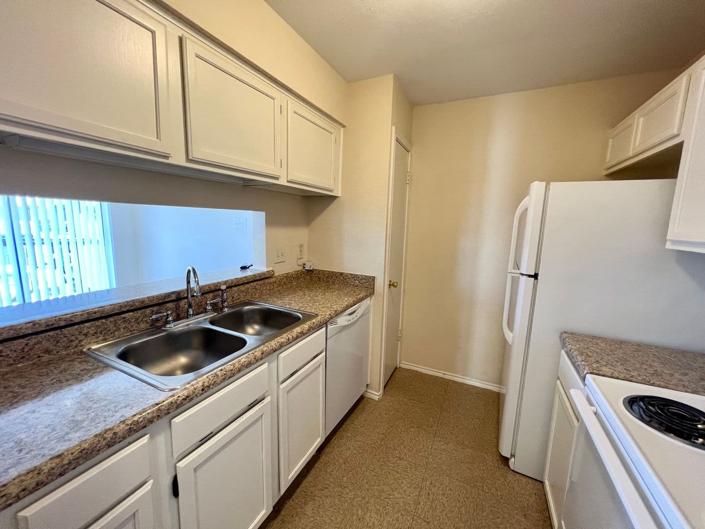 San Antonio Apartment: 810 Station Street