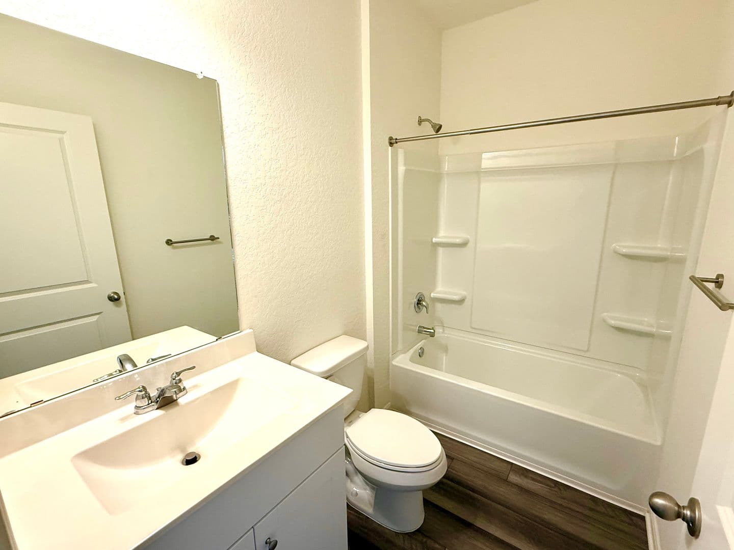 San Antonio House: 12823 Cygnus
