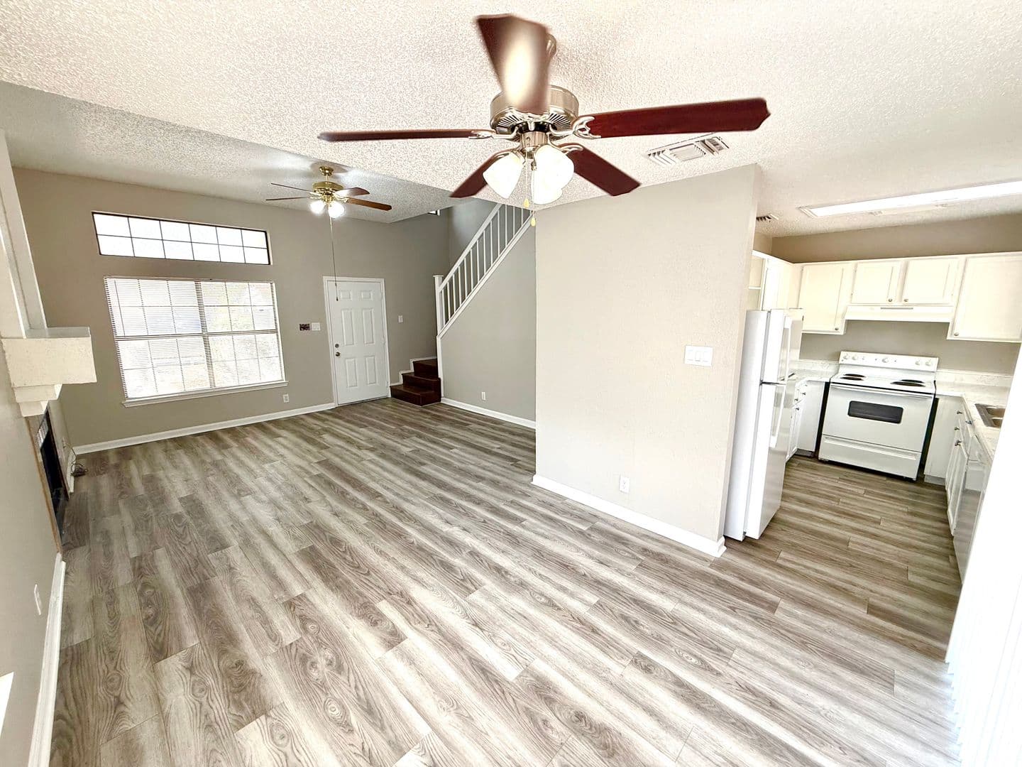 San Antonio House: 4138 Mystic Sunrise Dr