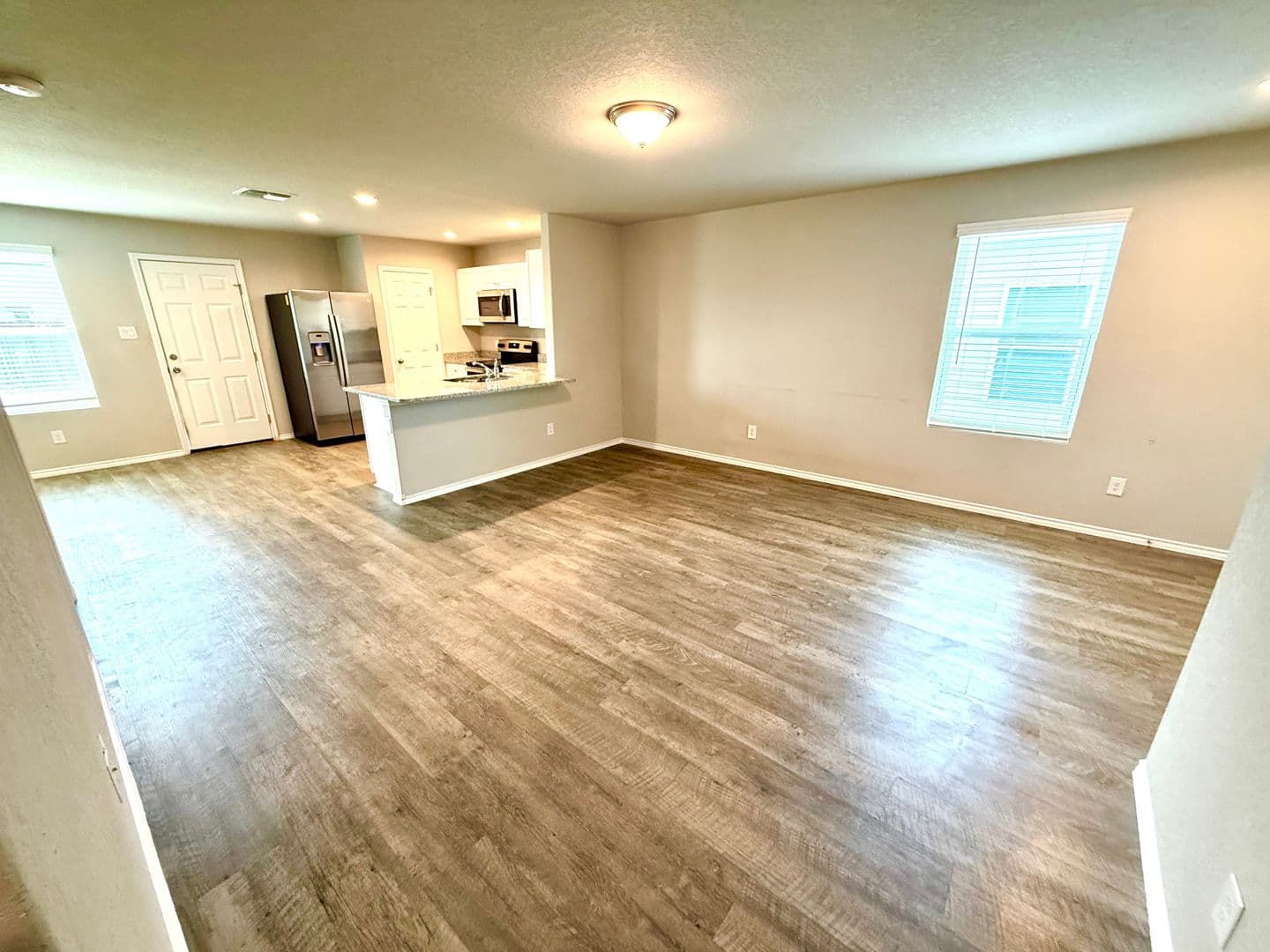 San Antonio House: 7614 Crestway Ridge