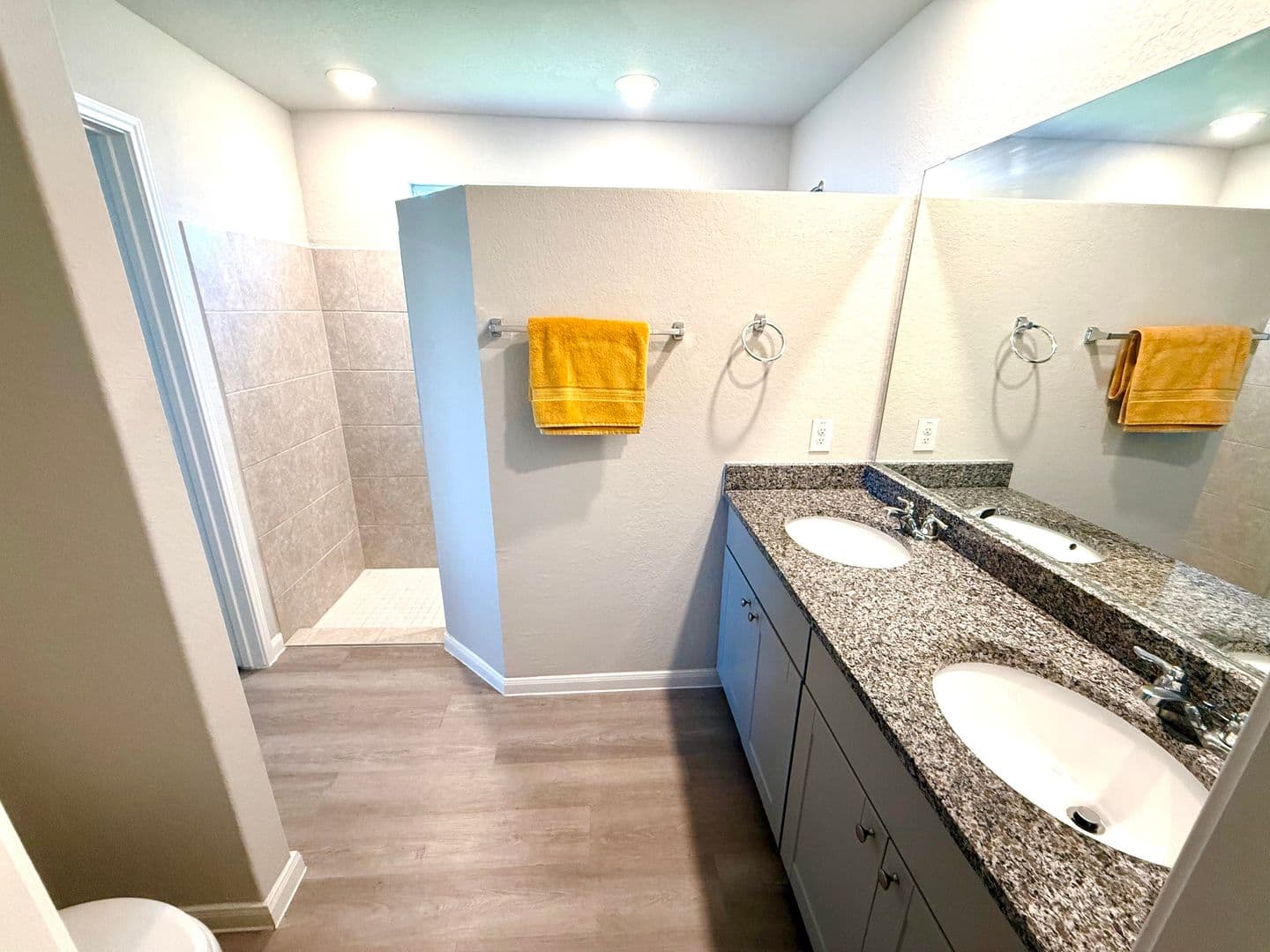 San Antonio House: 7918 Dovers Den