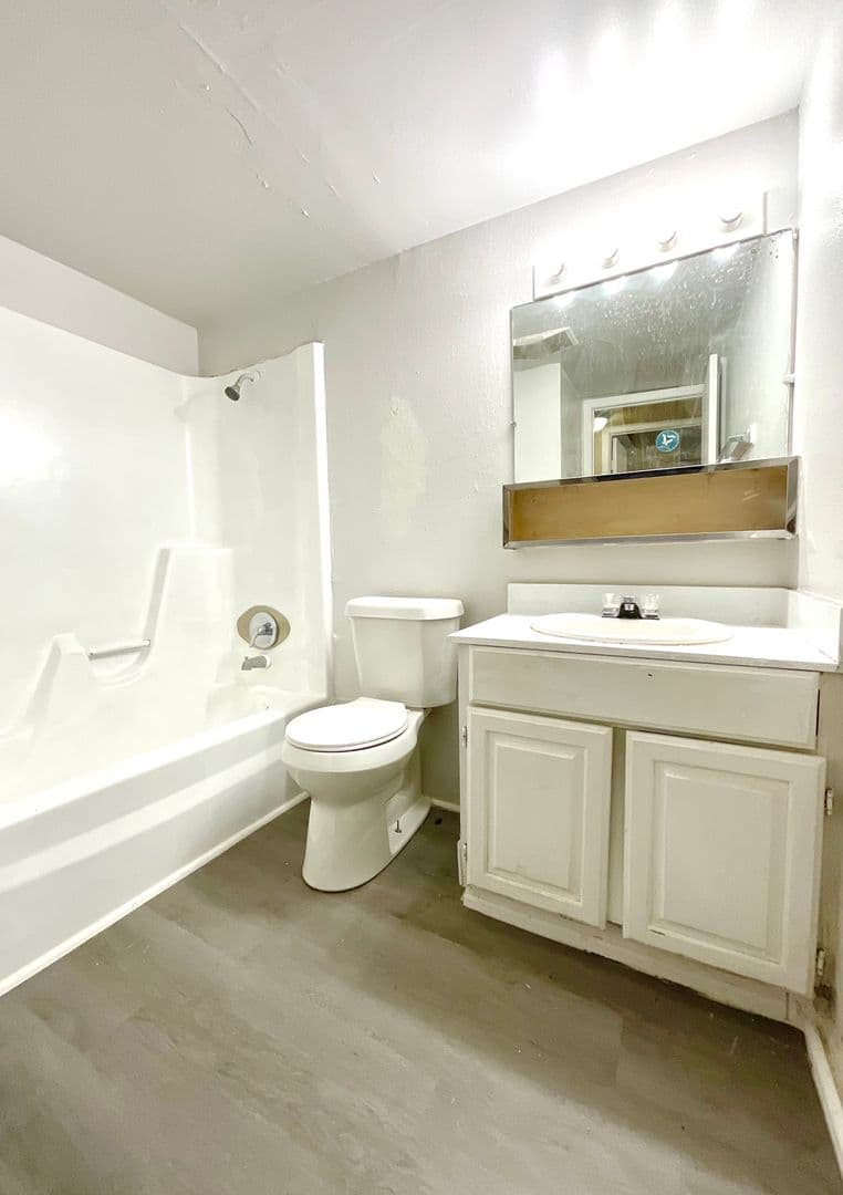 San Antonio House: 7042 Glen Mist