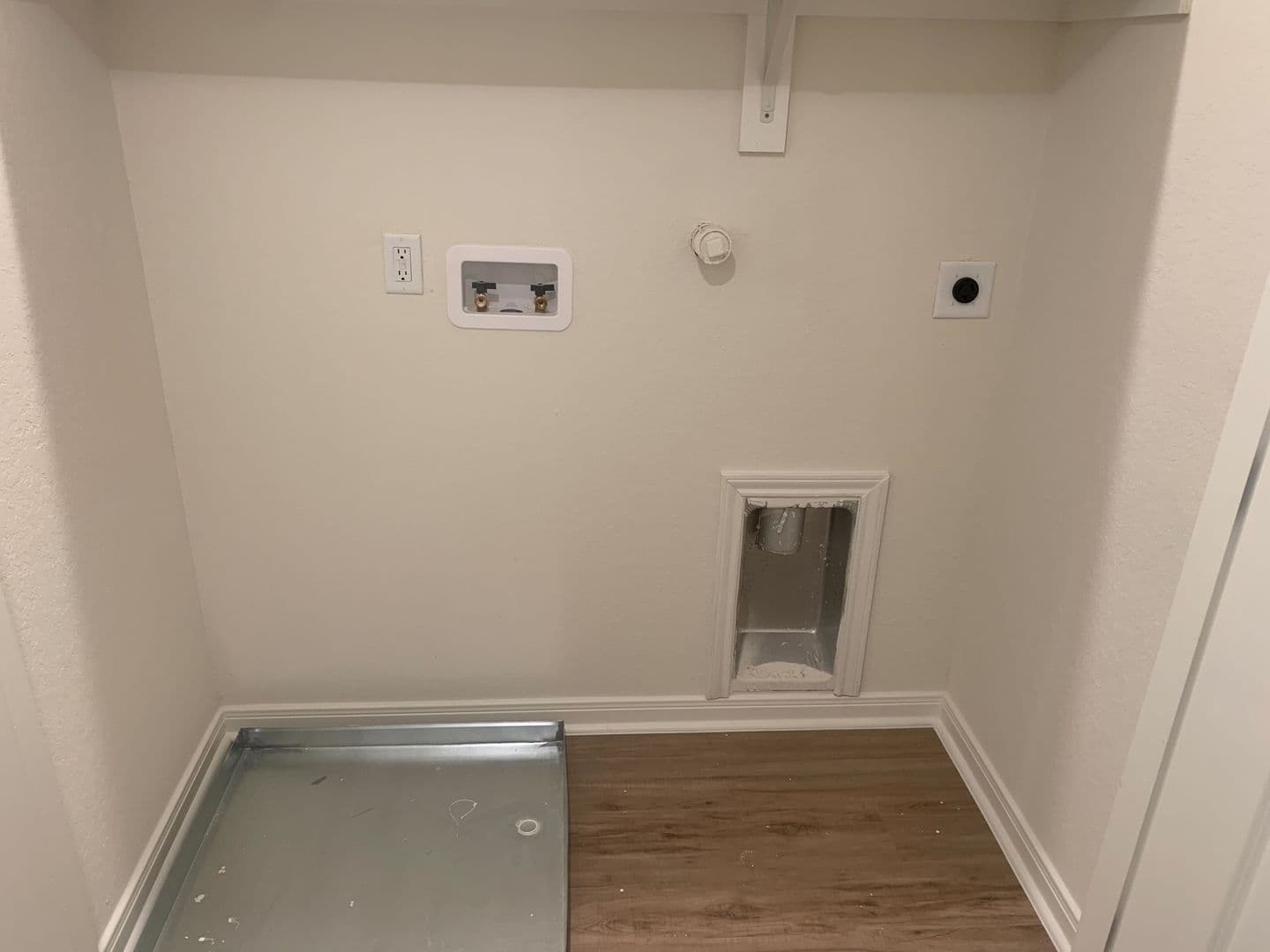 San Antonio Apartment: 10327 Candlewood Way