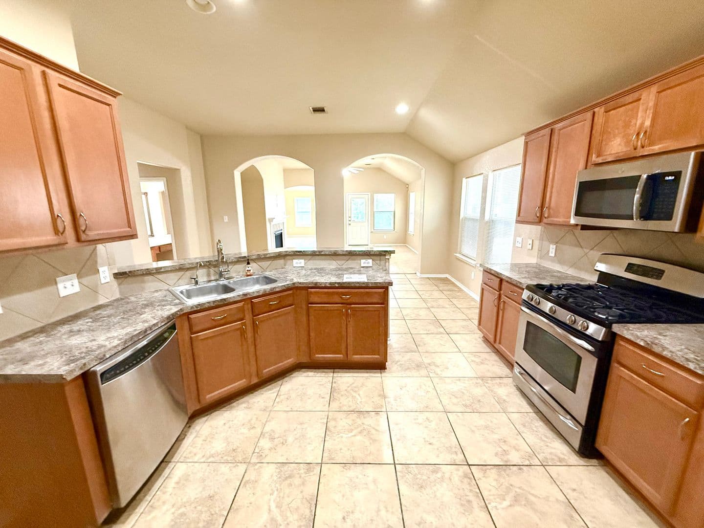 San Antonio House: 9614 Ed Wiseman Trail
