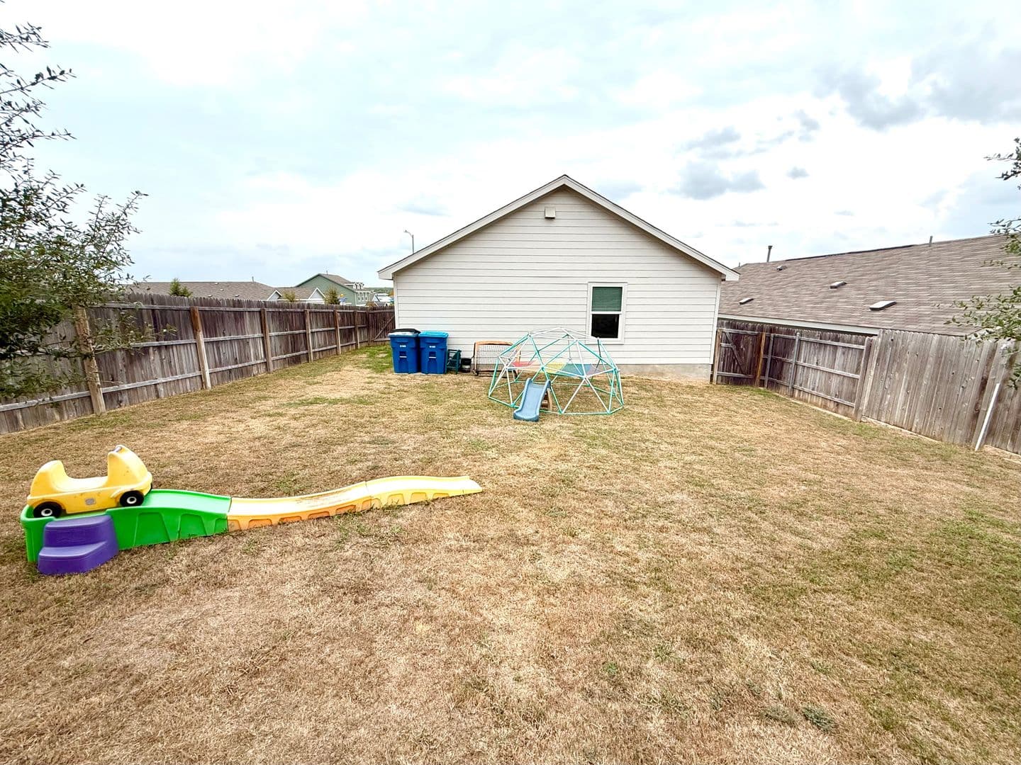 San Antonio House: 13436 Homestead Way