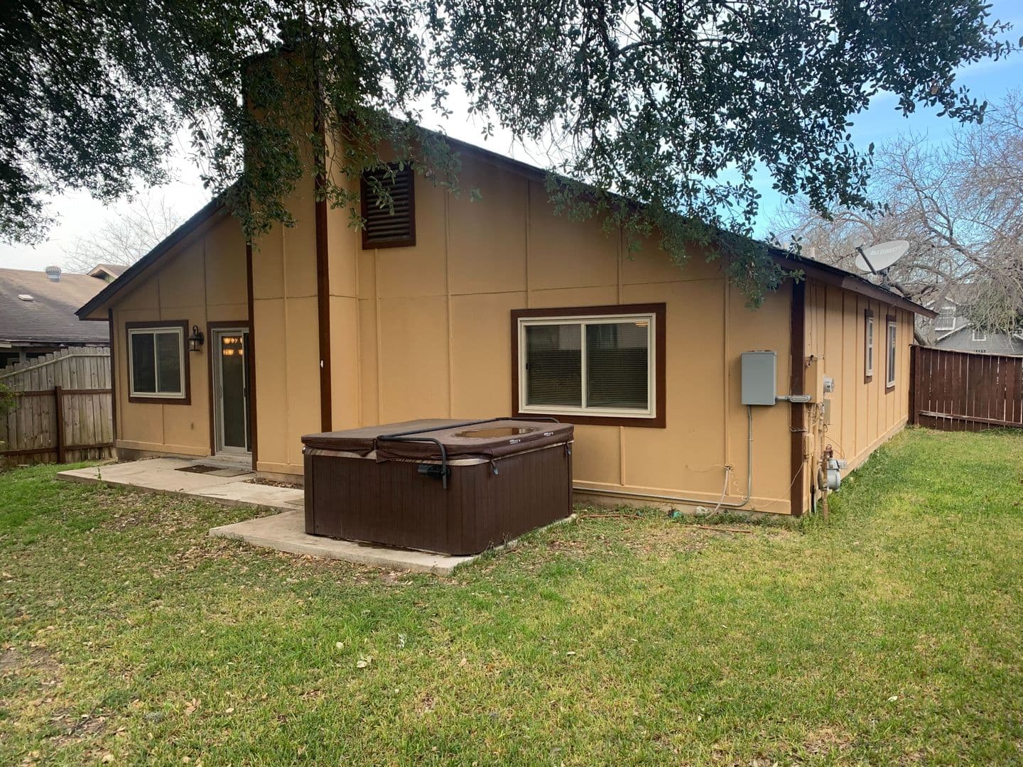 San Antonio House: 12126 Stoney Crown