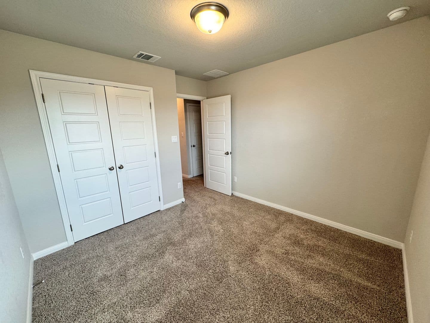 Cibolo House: 320 Goodfella Ave