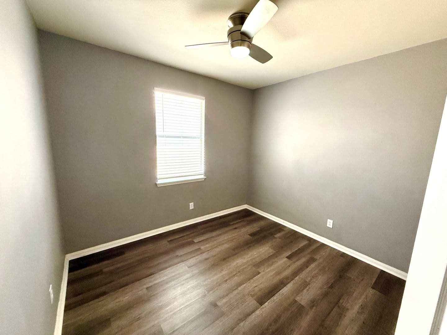 San Antonio House: 807 Windhurst
