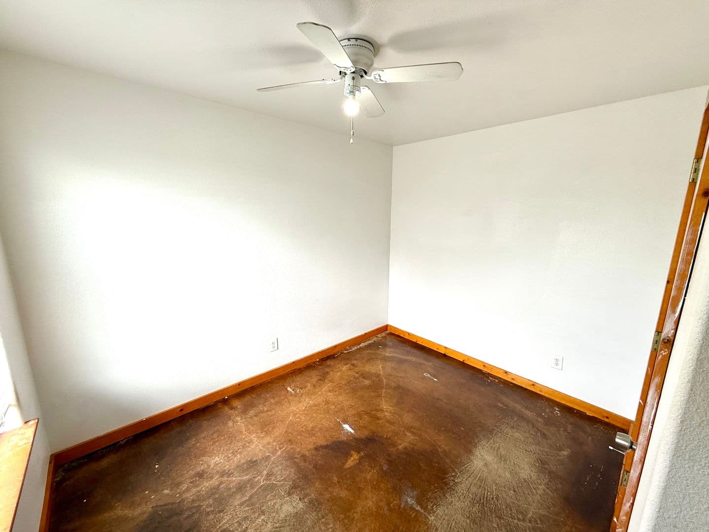 Floresville Apartment: 573 Texas 97