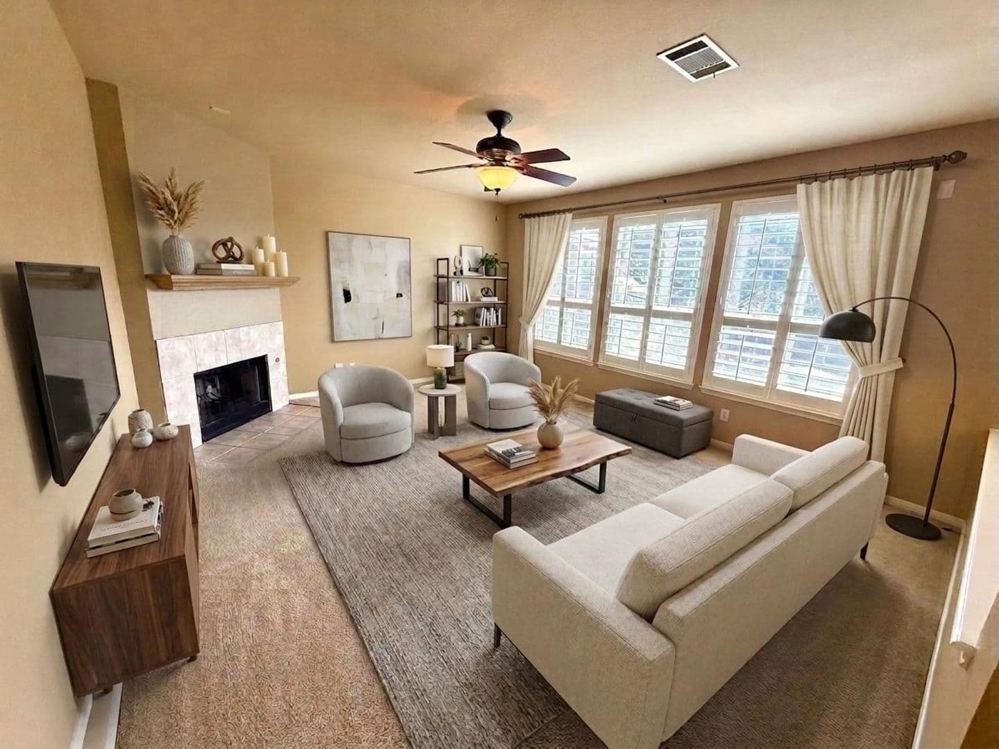 San Antonio House: 842 Windhurst