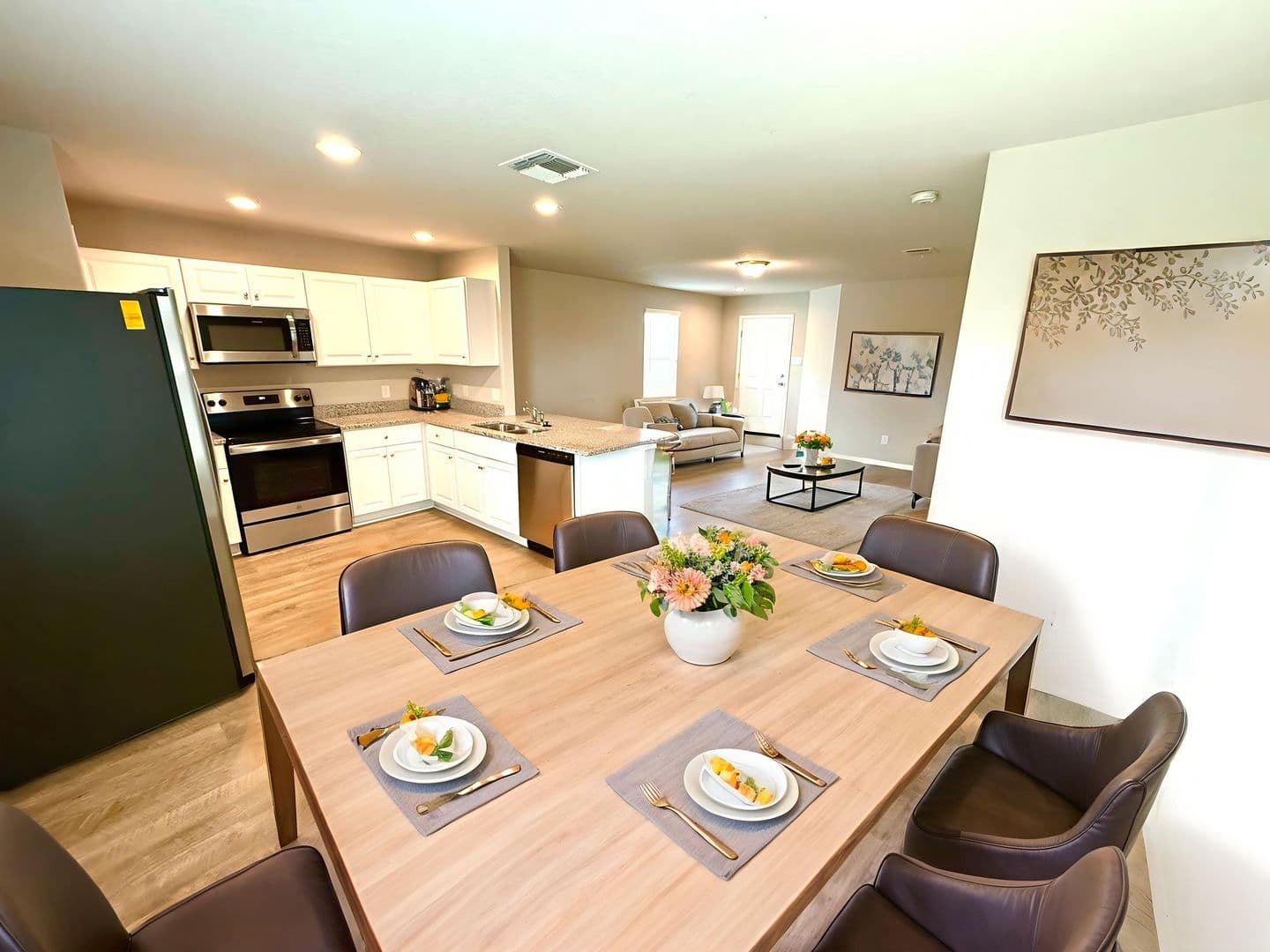 San Antonio House: 7614 Crestway Ridge
