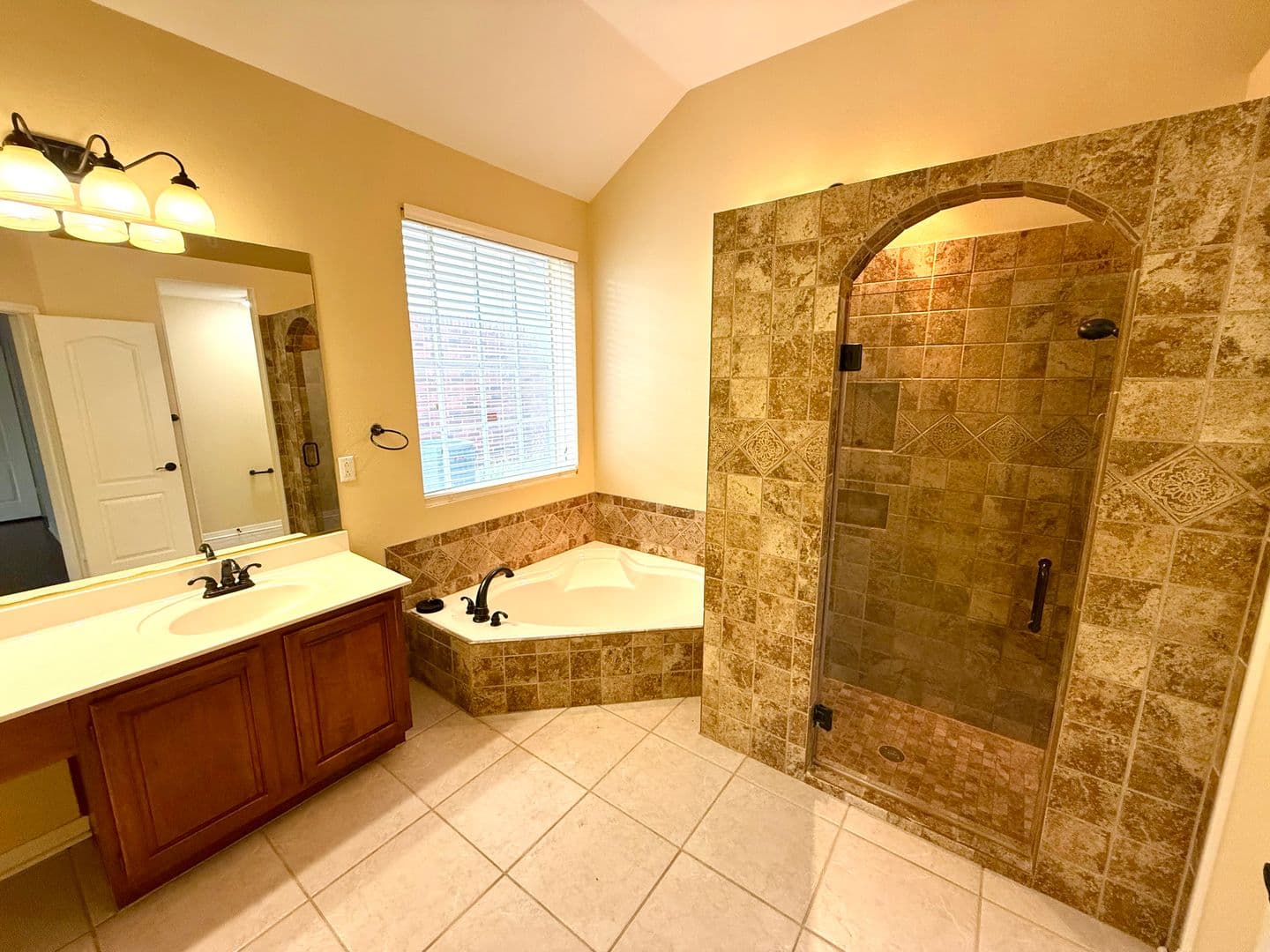 San Antonio House: 4410 Shavano Cross