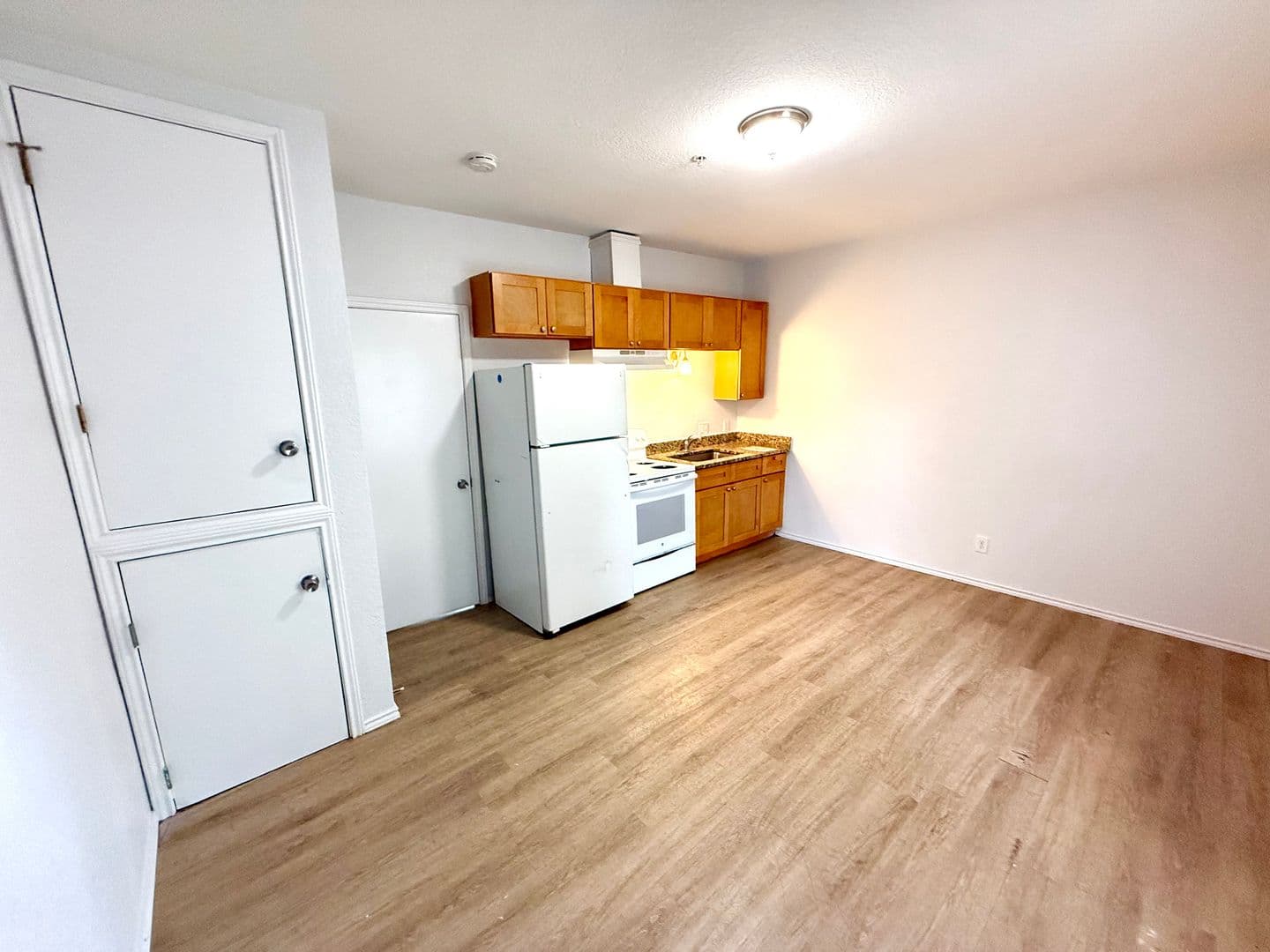 San Antonio Apartment: 816 Rivas St