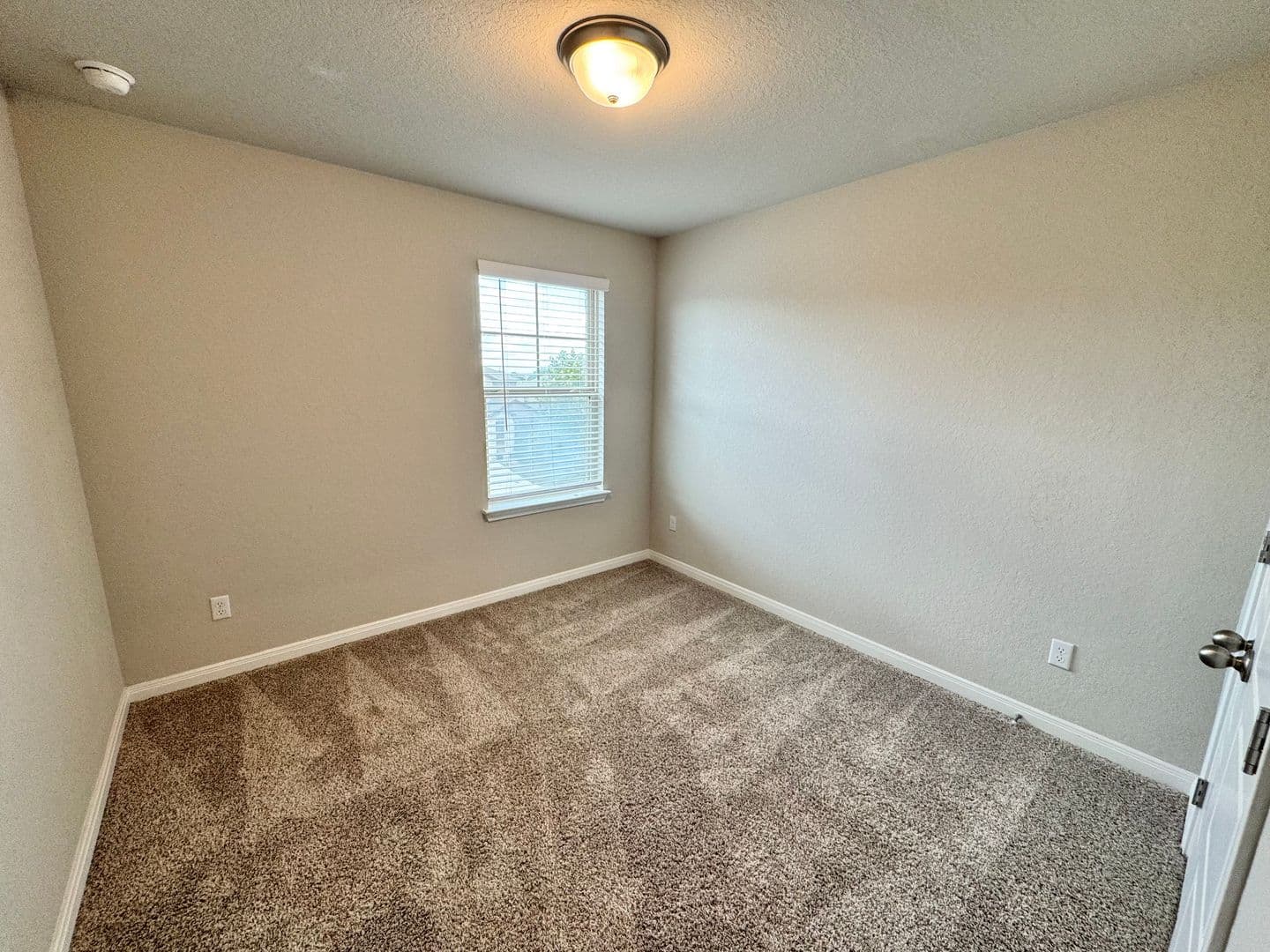 Cibolo House: 320 Goodfella Ave