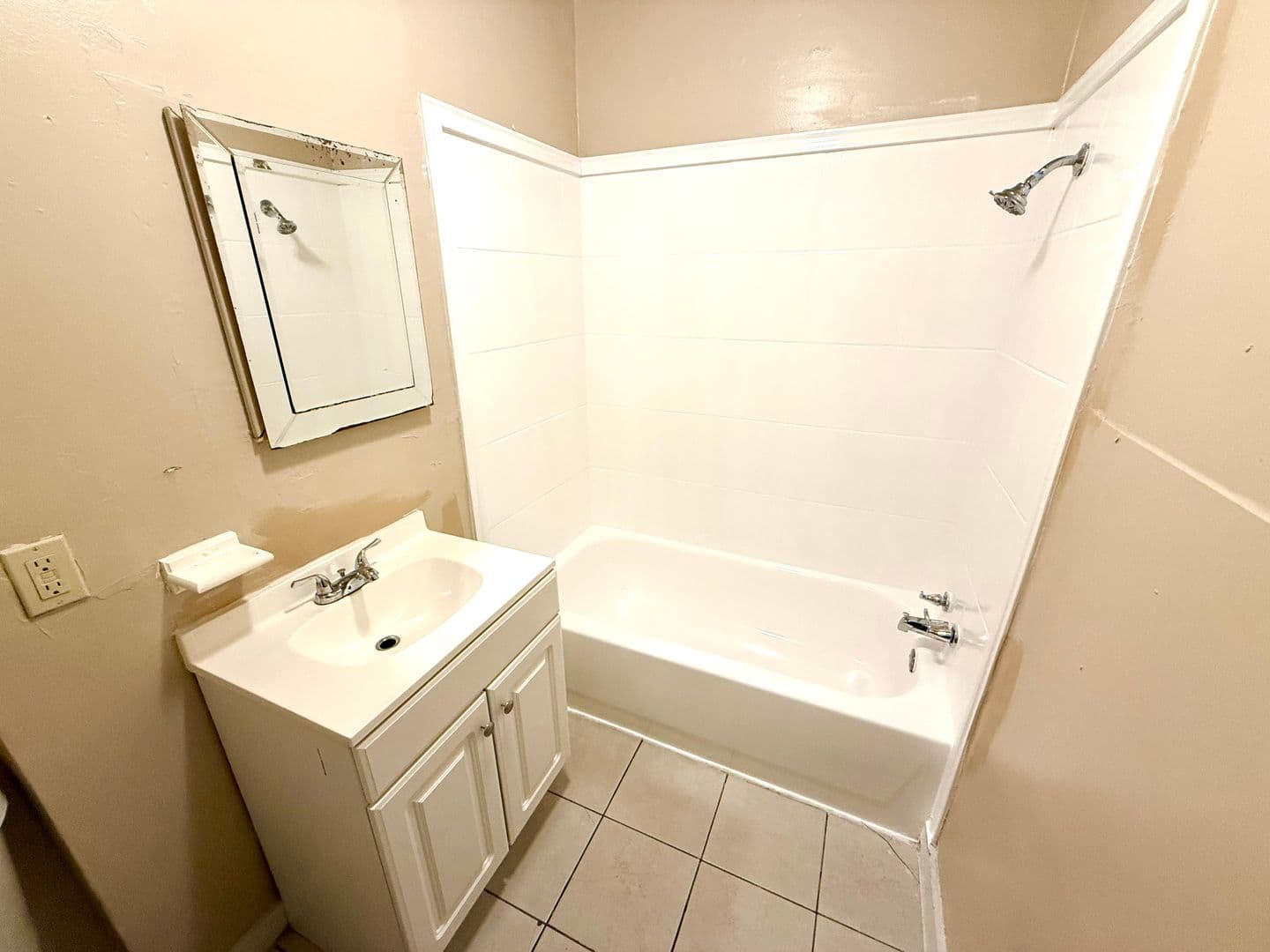 San Antonio Townhome: 1137 W Ashby Pl
