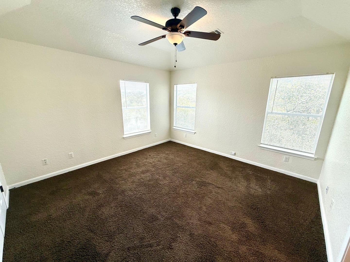 San Antonio House: 7418 Moss Brook #101
