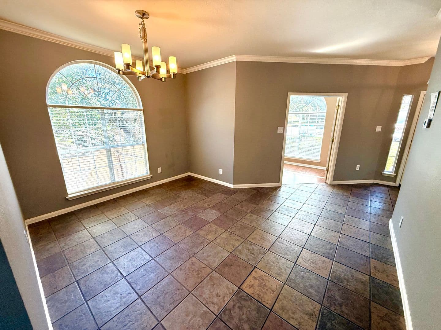 San Antonio House: 807 Windhurst