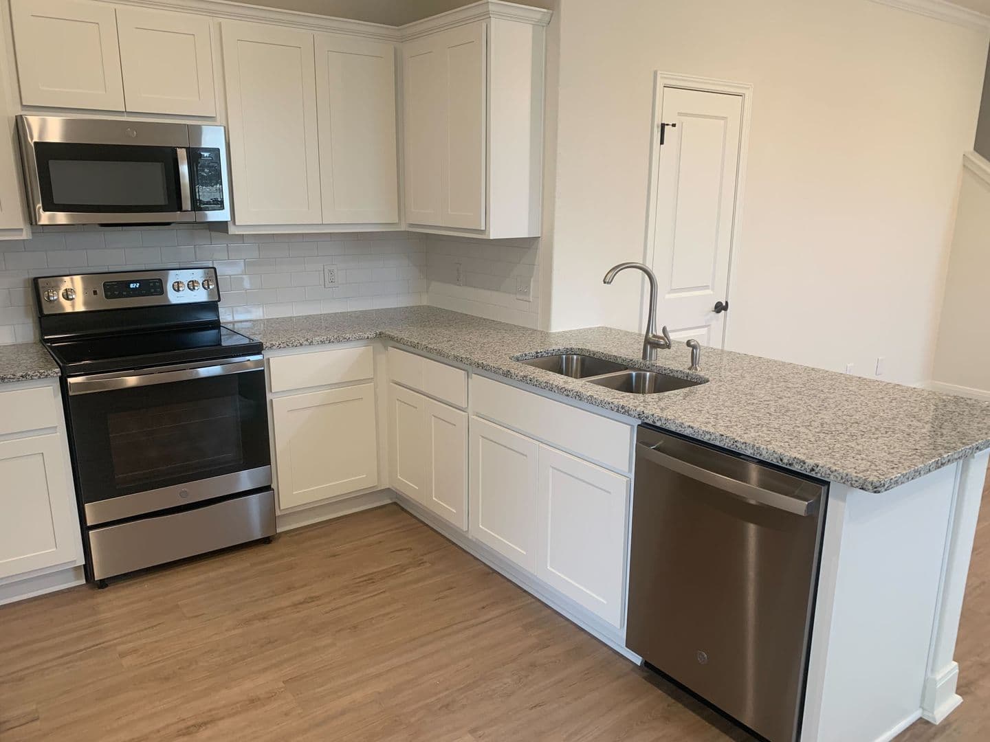 San Antonio Apartment: 10327 Candlewood Way
