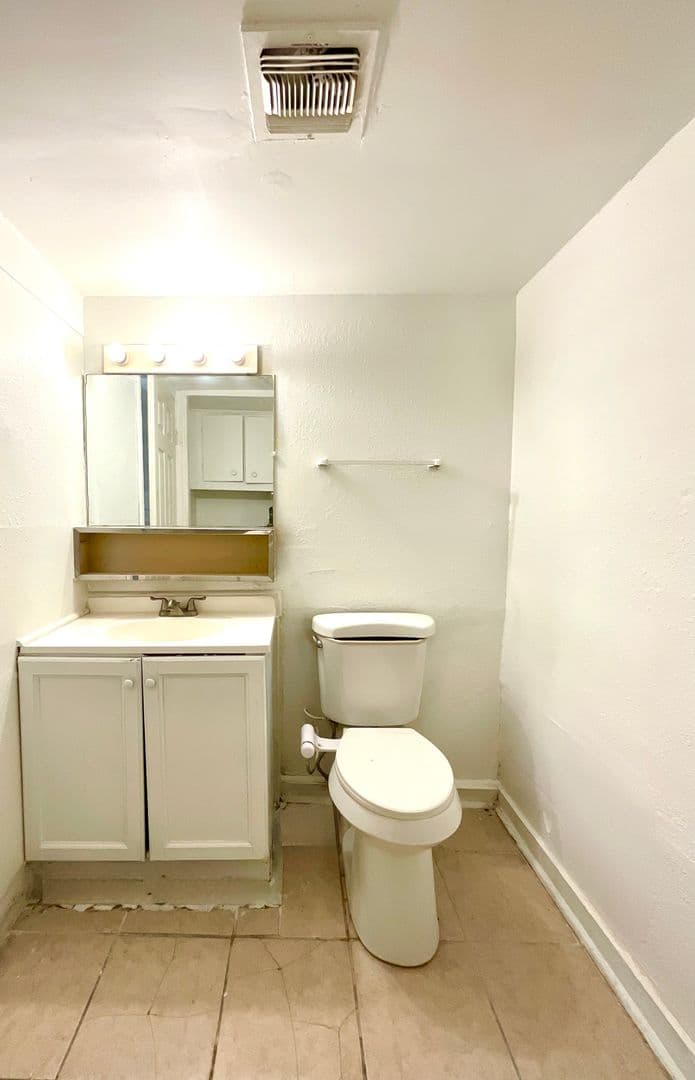 San Antonio House: 7042 Glen Mist