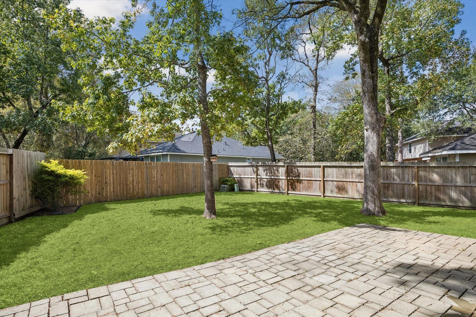 Spring House: 147 N. Vesper Bend Circle